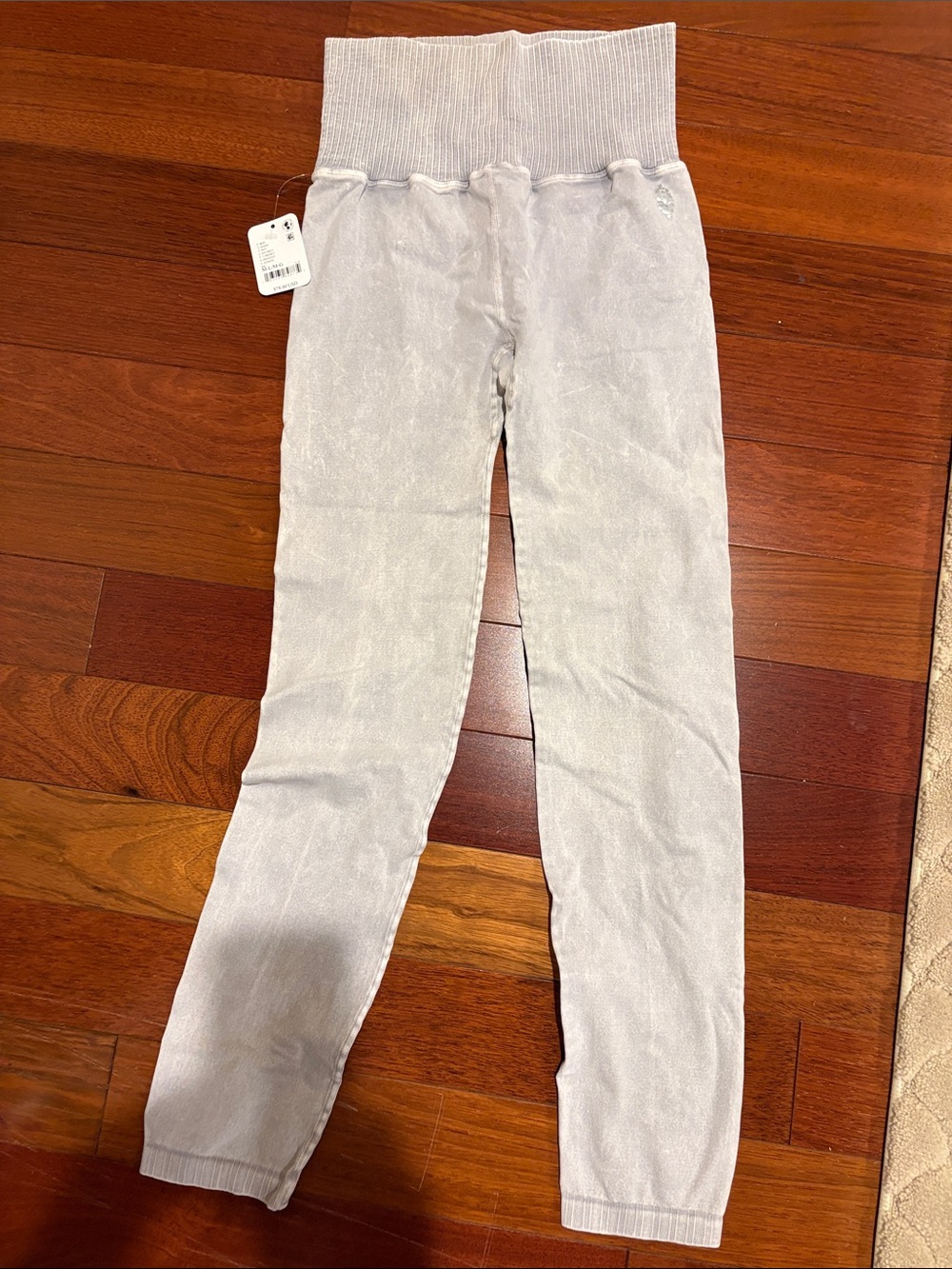 FP Movement by Free People High-Waist Light Grey Seamless Leggings - Picture 4 of 6